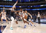 米兰体育官方网站-快船惨败骑士，莱昂纳德复出