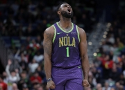 米兰捕鱼-鹈鹕惜败湖人，主场无缘胜利