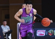 ac米兰-青岛队翻盘步行者，高诗岩高光表现