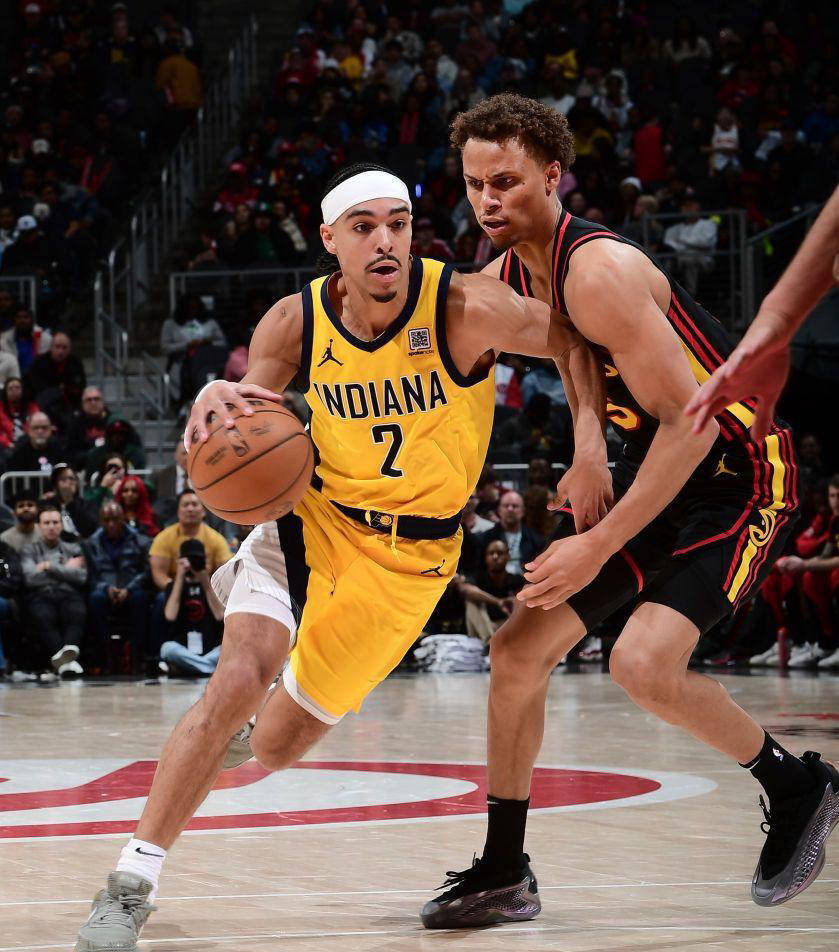 决胜时刻，球队士气高涨迎接挑战！