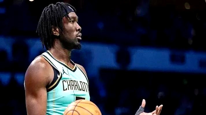 爵士豪取连胜！戈贝尔再现内线霸权