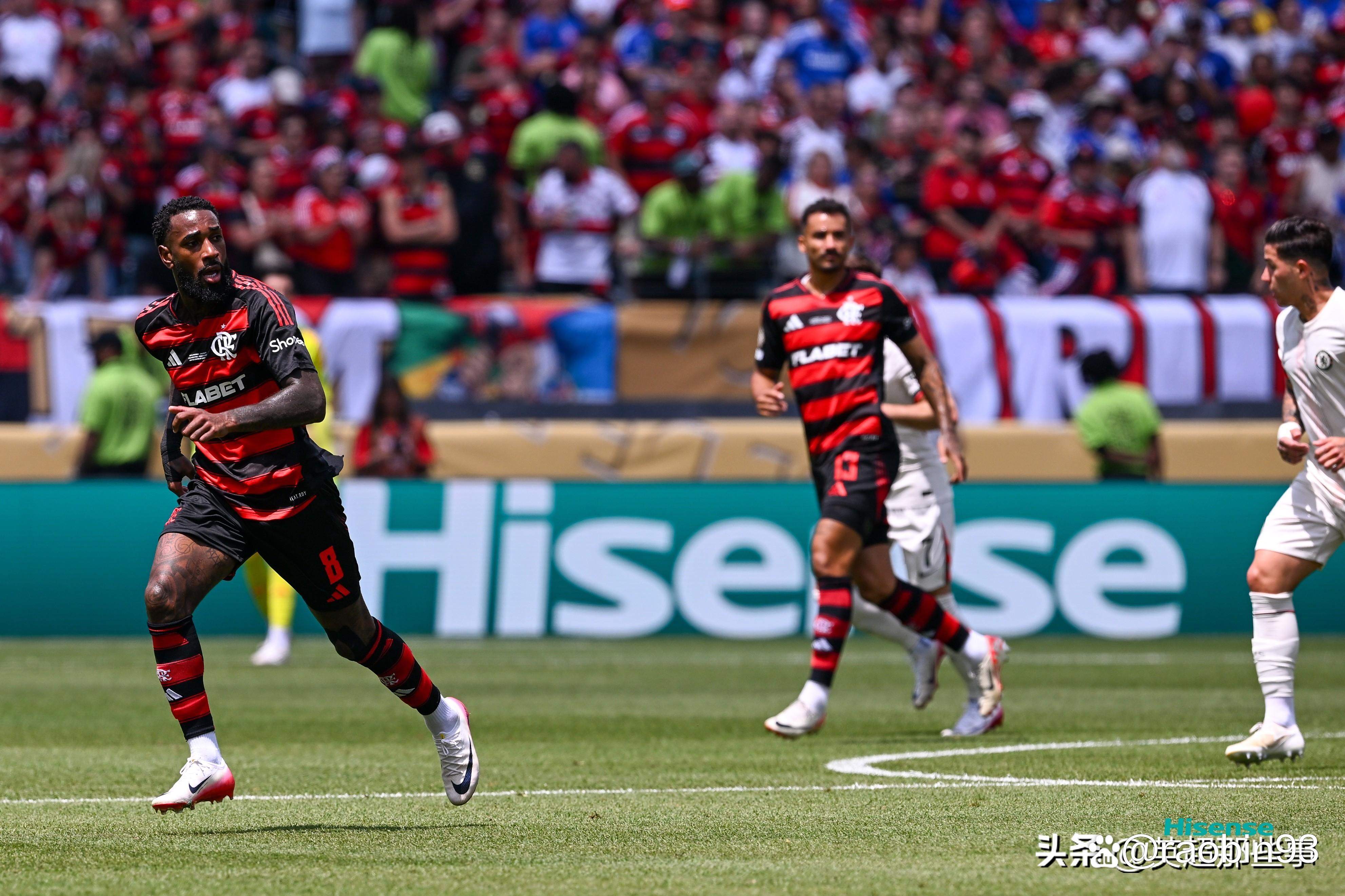 意甲劲旅名列前茅，球队势不可挡