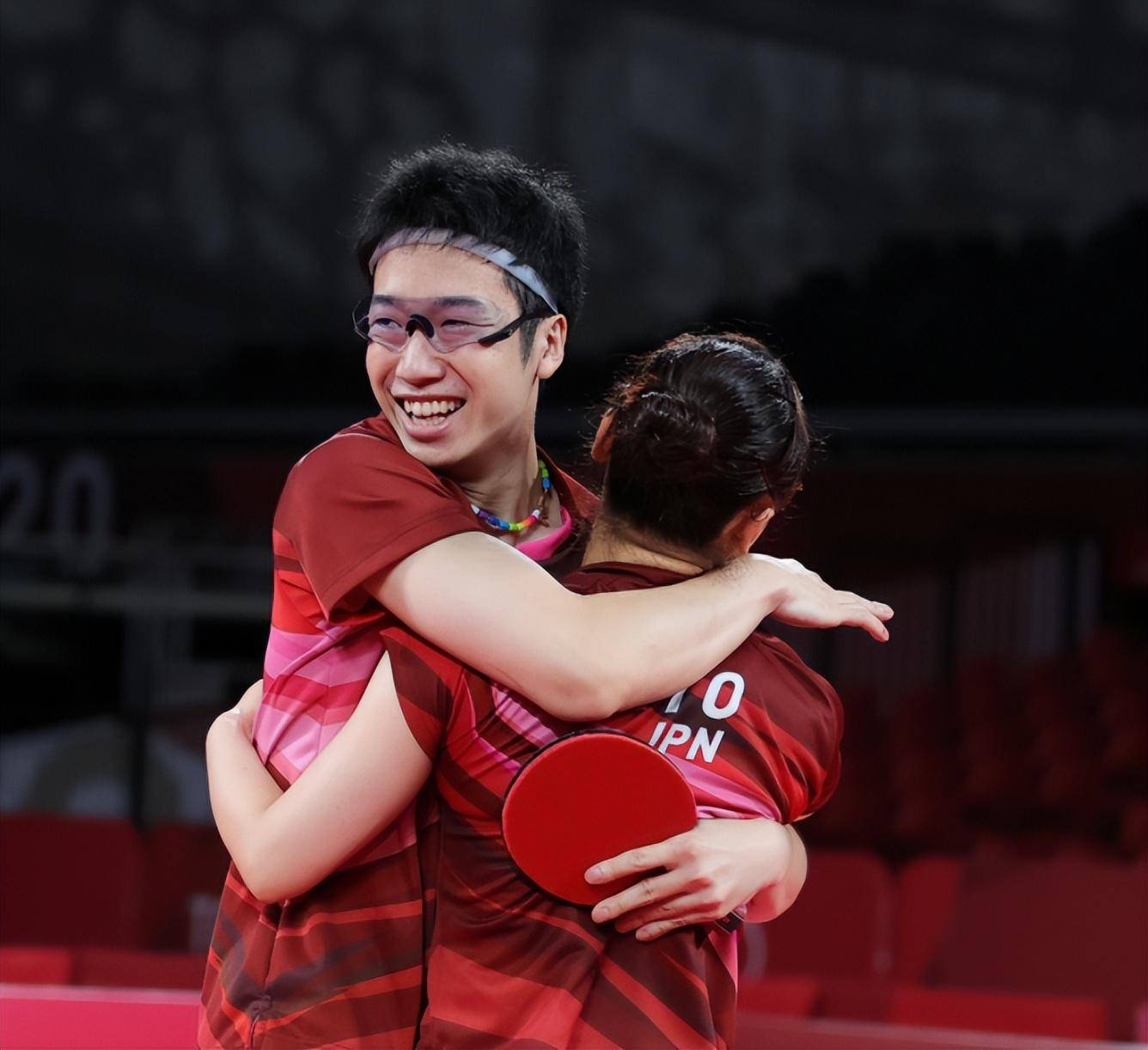 韩国乒乓球队翻盘德国乒乓球队，水谷隼惊艳世界