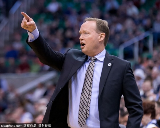 爵士战胜老鹰，赢得四连胜