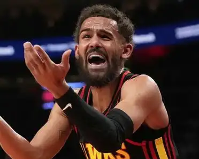 热火主场击败老鹰，守住领先地位